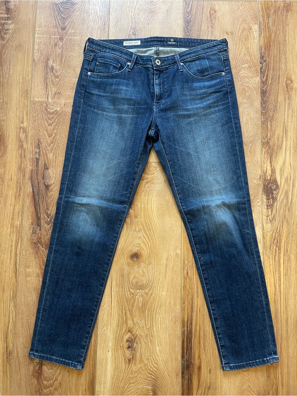 Ag Adriano Goldschmied Woman’s “the Stevie Ankle” Jeans - Picture 1 of 8